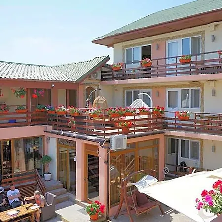 Sunset Hotel 3*
