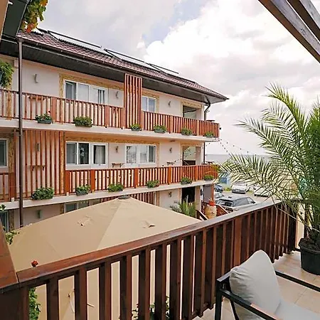 Sunset Hotel 3*